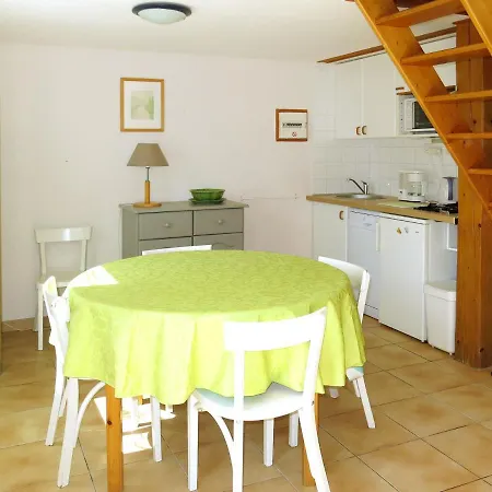 Holiday home La Touche - Idr122 By Interhome La Flotte